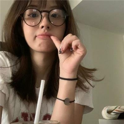 人生何必再相逢